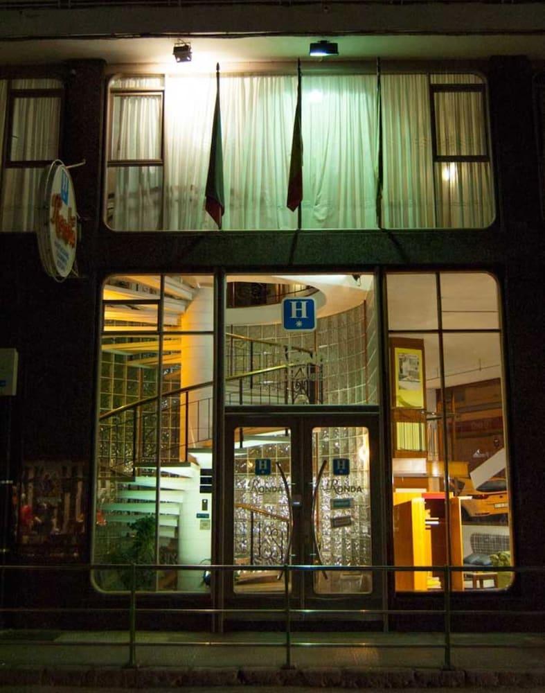 Hotel La Ronda Castro Urdiales Exterior foto